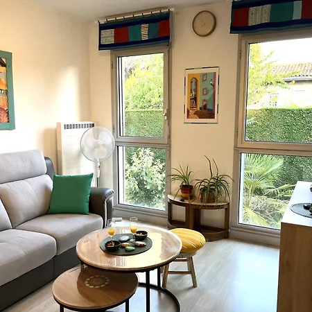 La Couate, T1 Bis Cosy, Calme Et Lumineux, Au Centre Avec Garage 푸아